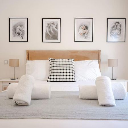 Syntagma Square, 60Sqm Dream Suite Athen Exterior foto