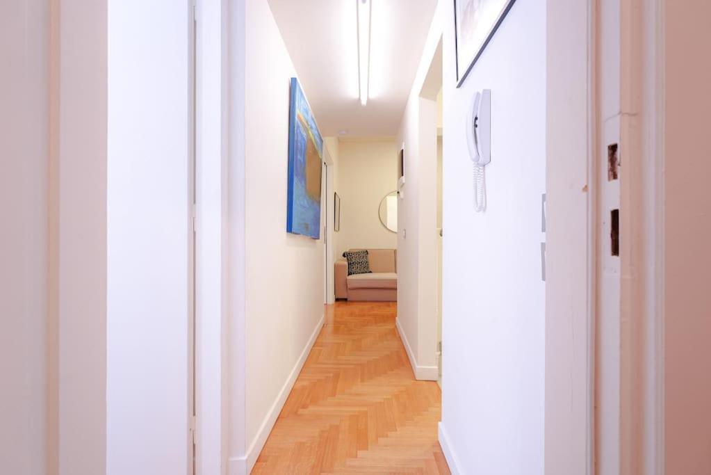 Syntagma Square, 60Sqm Dream Suite Athen Exterior foto