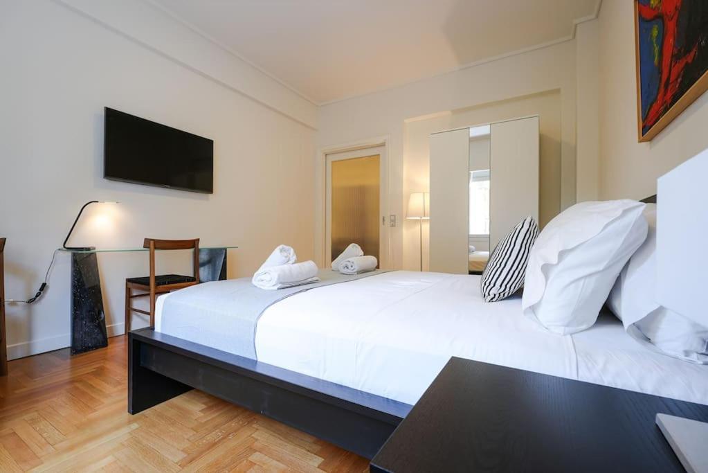 Syntagma Square, 60Sqm Dream Suite Athen Exterior foto
